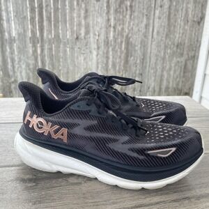 Hoka One One Clifton 9 Running Shoes Women 8.5 Wide Black Gold Cushion Sneakers